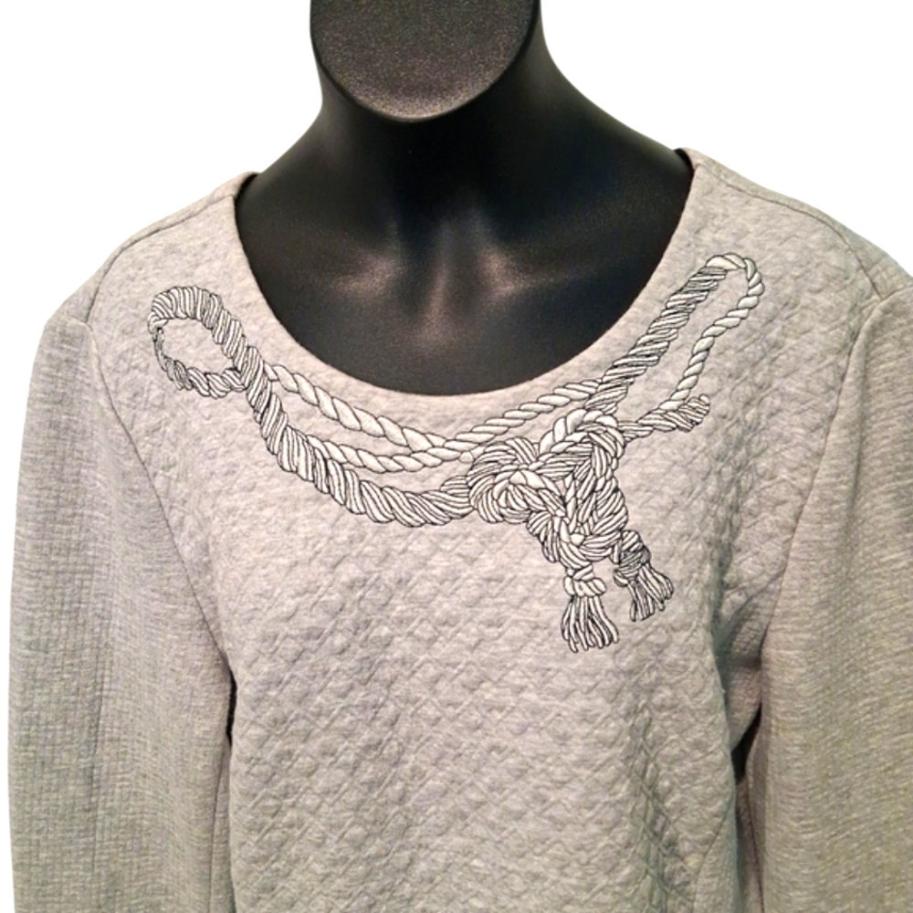 Chic Gray M Quilted Shirt with Rope Accent 3551